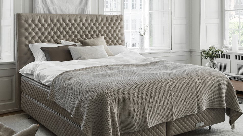 The Ultimate Sleep Experience. Customizable comfort zones plus additional lumbar support adjustment.